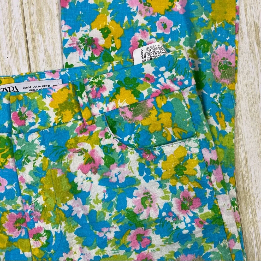 Zara Multicolor Floral Linen Blend Mini Flare Trouser Pants